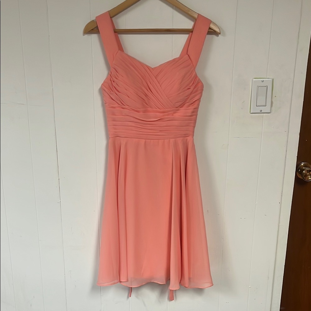 Elegant Peach Sleeveless Grad Dress